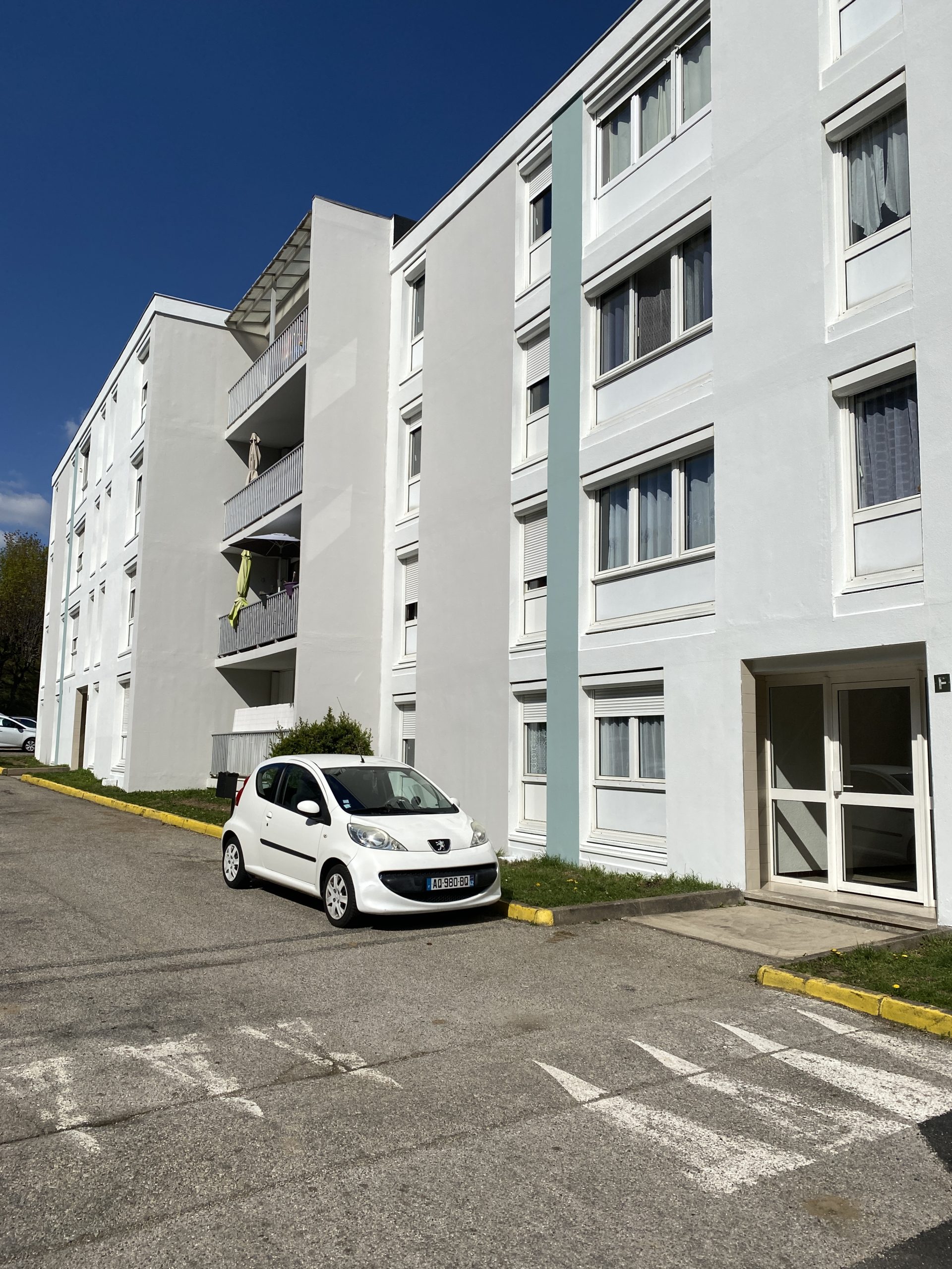 Réfection de façades – 1, 2, 4 rue du Belvédère St Jean Bonnefonds